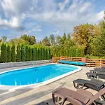 Pool & Wellness Twin Zavrh